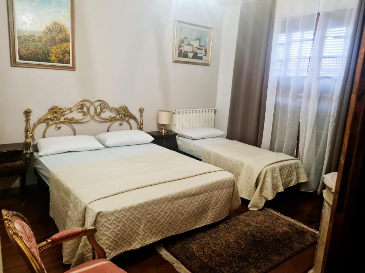 Sopra Le Poste Bed & Breakfast Arezzo Eksteriør bilde
